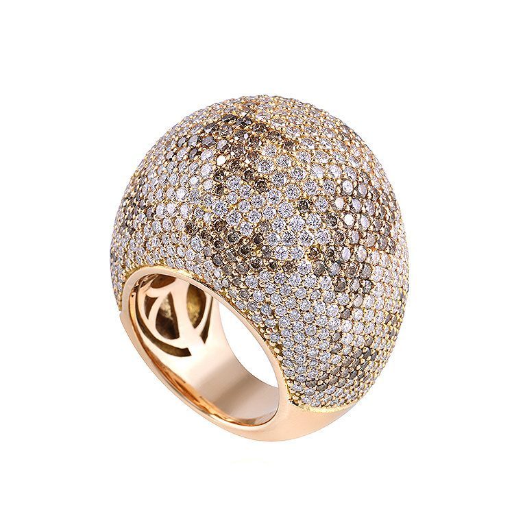 Carolin Schmuck 59 750x750